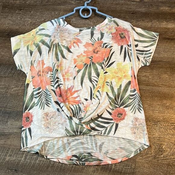Tryst Tropical Floral Twist Front Top Medium Hi-Low Rayon Blend Boho - Picture 3 of 7